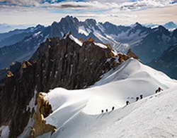 Почему стоит выбрать интернет-магазин косметики Romanovamakeup?